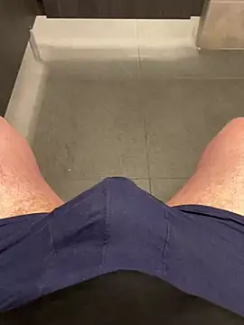 Snapshot of 22TT2295 chatting on 23, 1, 2025 22TT2295 online show from 23, 1, 2025