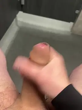 Snapshot of 22TT2295 chatting on 9, 2, 2025 22TT2295 online show from 9, 2, 2025