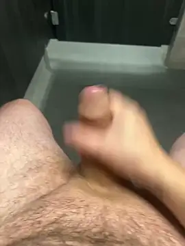 Snapshot of 22TT2295 chatting on 15, 11, 2025 22TT2295 online show from 15, 11, 2025