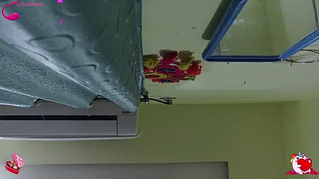 sexyhoney27 online show from 26, 11, 2025