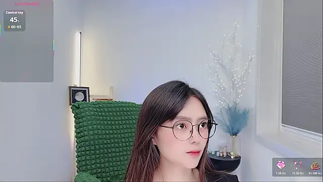 Snapshot of Natasha2025 chatting on 12, 11, 2025 Natasha2025 online show from 12, 11, 2025