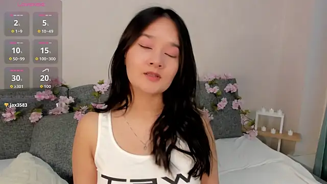 Snapshot of Maekko chatting on 30, 11, 2025 Maekko online show from 30, 11, 2025