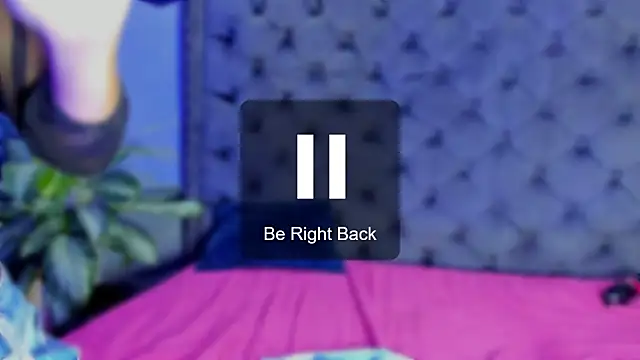 Snapshot of two_milkyway chatting on 5, 2, 2025 two milkyway online show from 5, 2, 2025