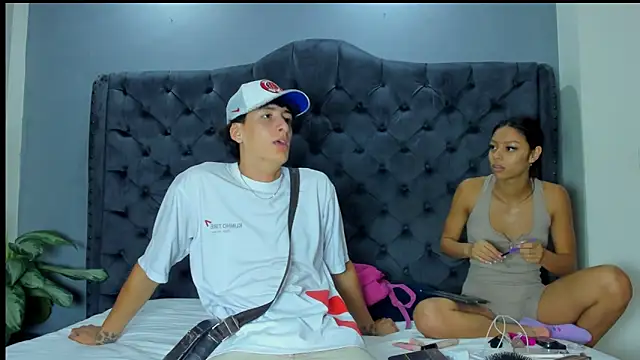 Snapshot of two_milkyway chatting on 12, 2, 2025 two milkyway online show from 12, 2, 2025