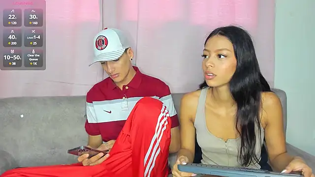 Snapshot of two_milkyway chatting on 16, 3, 2025 two milkyway online show from 16, 3, 2025