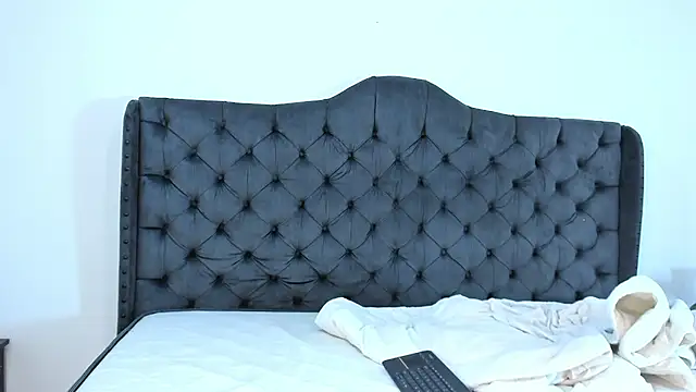 Snapshot of two_milkyway chatting on 26, 9, 2025 two milkyway online show from 26, 9, 2025