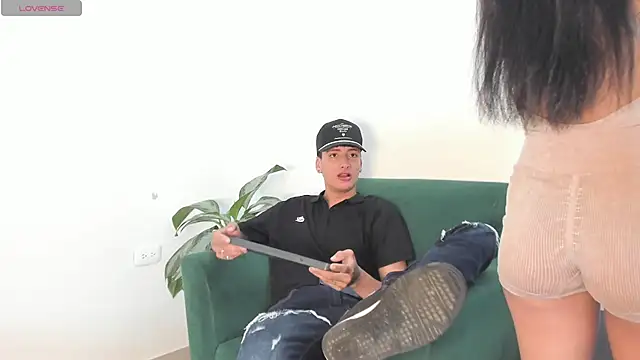 Snapshot of two_milkyway chatting on 27, 10, 2025 two milkyway online show from 27, 10, 2025