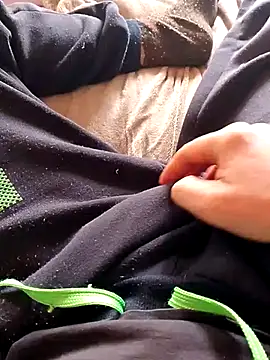 Snapshot of MaxiFabry chatting on 7, 2, 2025 MaxiFabry online show from 7, 2, 2025