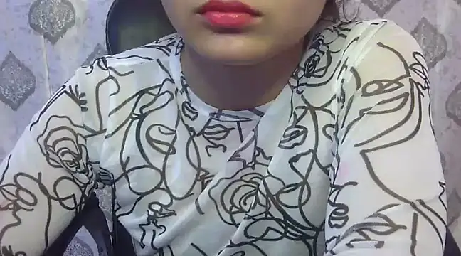 Snapshot of Rashika-oberai chatting on 14, 1, 2025 Rashika-oberai online show from 14, 1, 2025