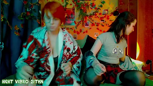 Snapshot of TrickyKitsune chatting on 26, 10, 2025 TrickyKitsune online show from 26, 10, 2025