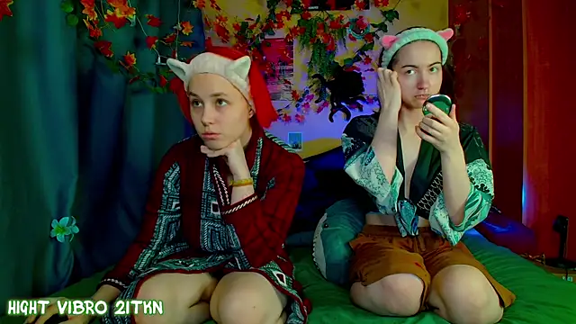 Snapshot of TrickyKitsune chatting on 2, 11, 2025 TrickyKitsune online show from 2, 11, 2025