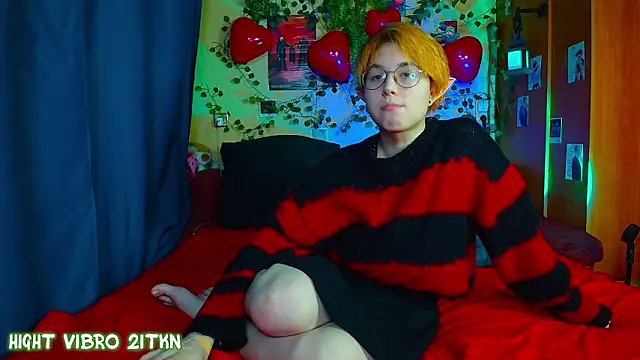 TrickyKitsune online show from 26, 2, 2026