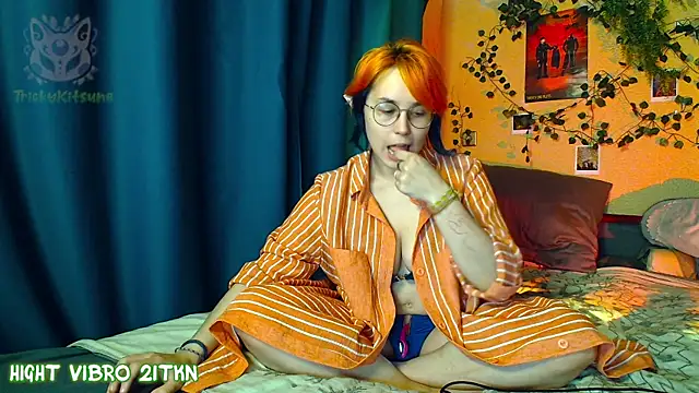 TrickyKitsune online show from 13, 7, 2026