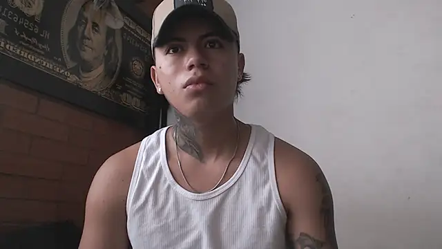 Snapshot of Thiago_x_Sahara chatting on 13, 1, 2025 Thiago x Sahara online show from 13, 1, 2025