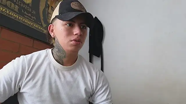 Snapshot of Thiago_x_Sahara chatting on 10, 2, 2025 Thiago x Sahara online show from 10, 2, 2025