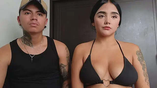 Snapshot of Thiago_x_Sahara chatting on 14, 3, 2025 Thiago x Sahara online show from 14, 3, 2025