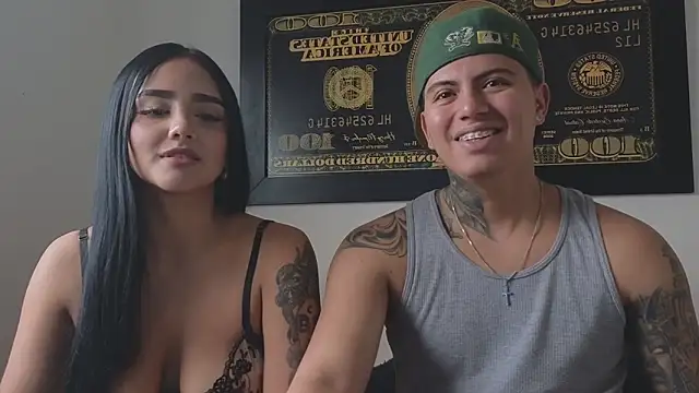 Snapshot of Thiago_x_Sahara chatting on 18, 9, 2025 Thiago x Sahara online show from 18, 9, 2025