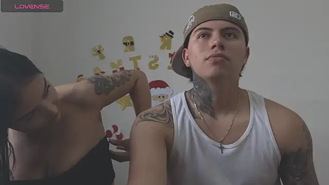 Snapshot of Thiago_x_Sahara chatting on 30, 11, 2025 Thiago x Sahara online show from 30, 11, 2025