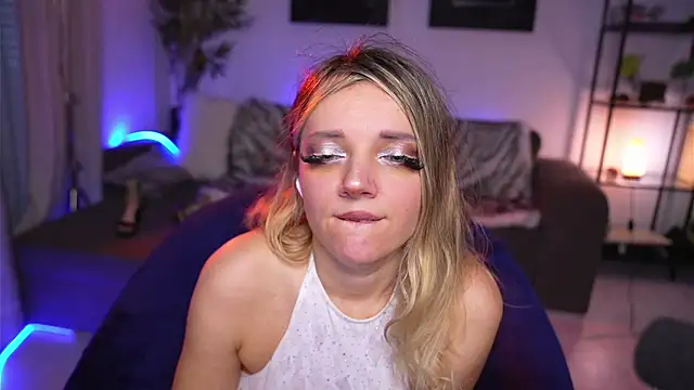 Magnetic Amy online show from 20, 1, 2025