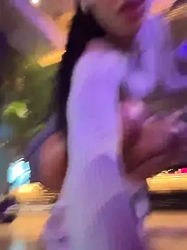 Karol Towers online show from 4, 3, 2025