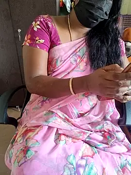 Snapshot of Tamil_roja69 chatting on 8, 5, 2026 Tamil roja69 online show from 8, 5, 2026