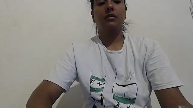 Coral0403 online show from 23, 2, 2025