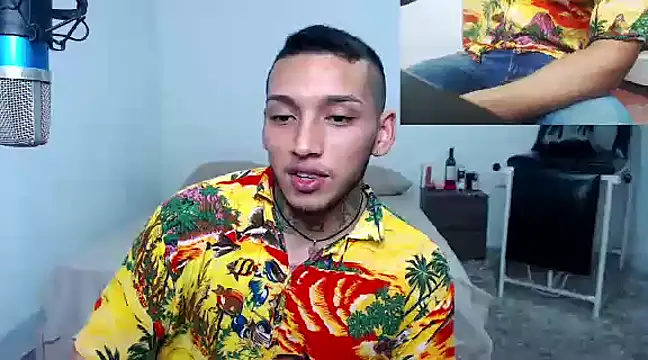 Snapshot of David_Adams2003 chatting on 15, 3, 2025 David Adams2003 online show from 15, 3, 2025