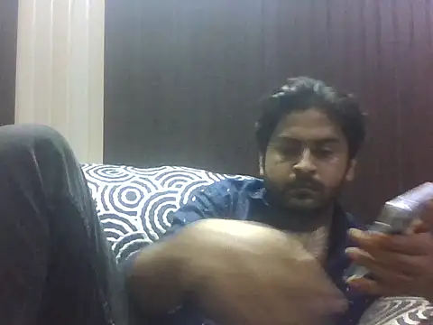 Snapshot of indihotguy chatting on 17, 9, 2025 indihotguy online show from 17, 9, 2025