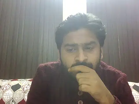 Snapshot of indihotguy chatting on 8, 11, 2025 indihotguy online show from 8, 11, 2025