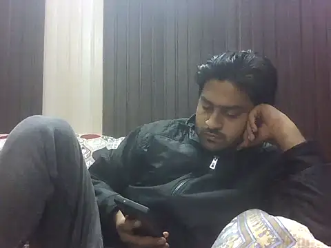 Snapshot of indihotguy chatting on 15, 11, 2025 indihotguy online show from 15, 11, 2025