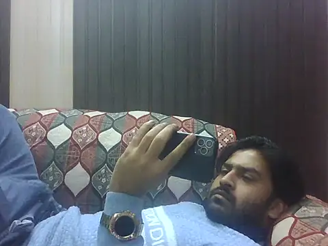 Snapshot of indihotguy chatting on 1, 12, 2025 indihotguy online show from 1, 12, 2025