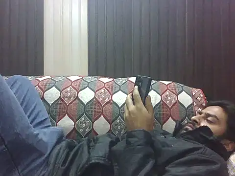 Snapshot of indihotguy chatting on 4, 12, 2025 indihotguy online show from 4, 12, 2025