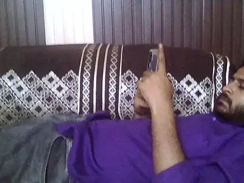 indihotguy online show from 18, 4, 2026