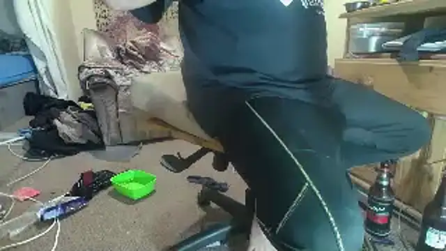 poesnuus999 online show from 20, 9, 2025