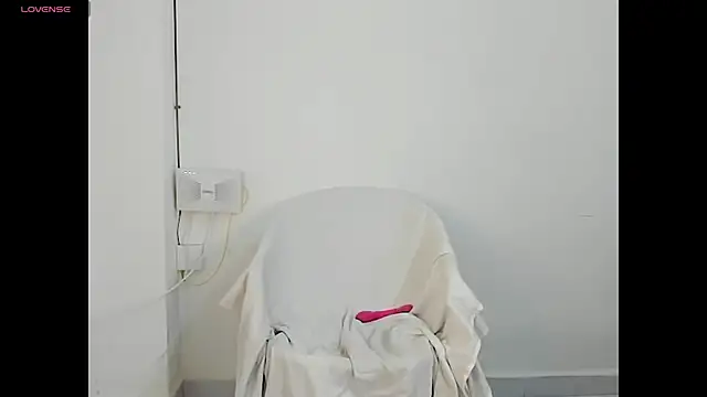 Snapshot of NicoleJaymes_ chatting on 23, 6, 2026 NicoleJaymes online show from 23, 6, 2026