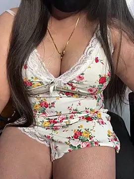 Snapshot of tanvihot2 chatting on 18, 6, 2026 tanvihot2 online show from 18, 6, 2026