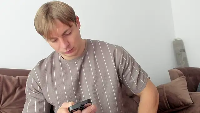 Snapshot of o_r_b_i_t chatting on 16, 3, 2025 o r b i t online show from 16, 3, 2025