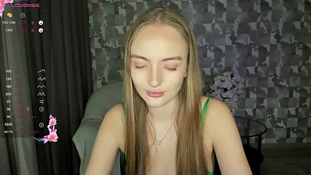 Snapshot of A_delina chatting on 15, 1, 2025 A delina online show from 15, 1, 2025