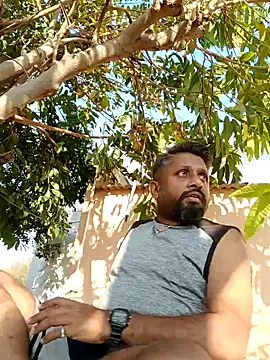 Snapshot of carria_homes chatting on 29, 1, 2025 carria homes online show from 29, 1, 2025