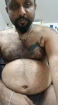 Snapshot of carria_homes chatting on 8, 3, 2025 carria homes online show from 8, 3, 2025