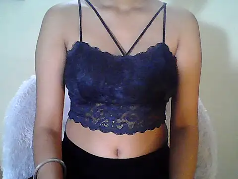 Naughty Nayra online show from 17, 9, 2025