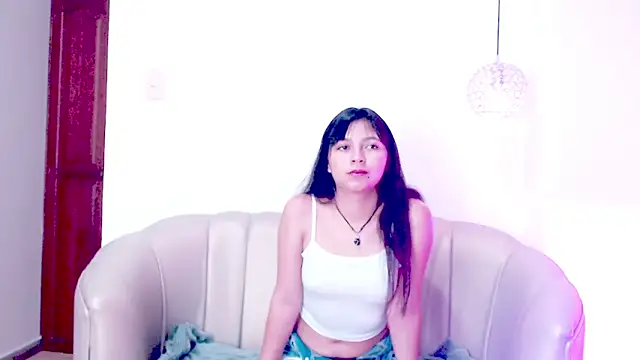 Snapshot of LuciaFerrero chatting on 31, 12, 2024 LuciaFerrero online show from 31, 12, 2024