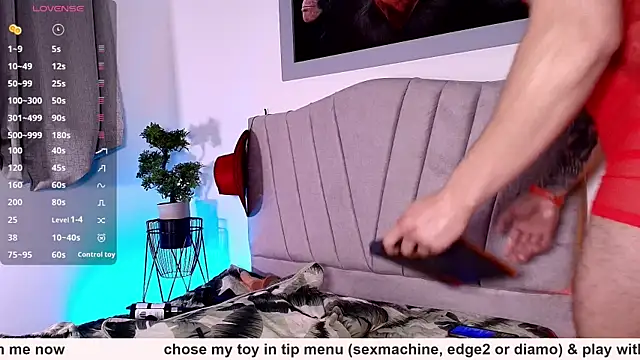 Nathan rivers online show from 12, 10, 2025