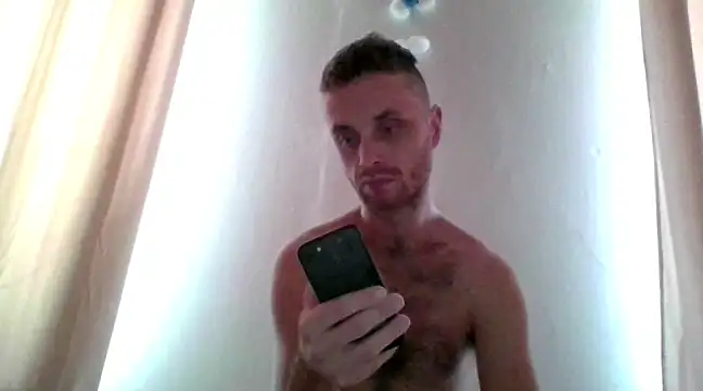 Snapshot of tomasek28 chatting on 28, 12, 2024 tomasek28 online show from 28, 12, 2024