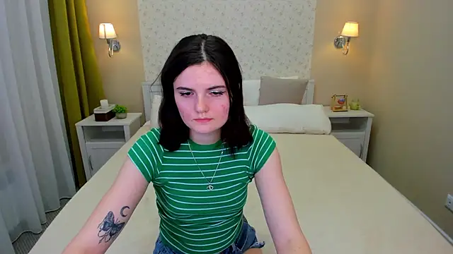 CharlotteMitchell online show from 5, 2, 2025