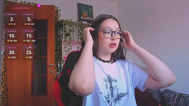 kittenrisha online show from 17, 2, 2025