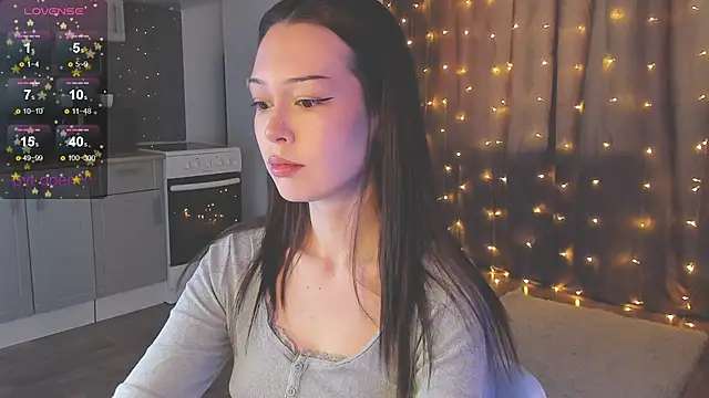 kittenrisha online show from 20, 12, 2025