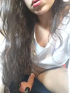 Danni shy online show from 16, 2, 2026