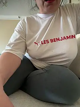 derya35 online show from 12, 4, 2026