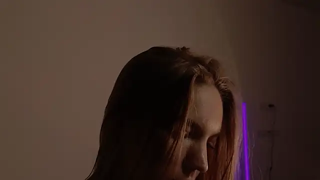 Snapshot of alittlestarrr chatting on 31, 12, 2024 alittlestarrr online show from 31, 12, 2024